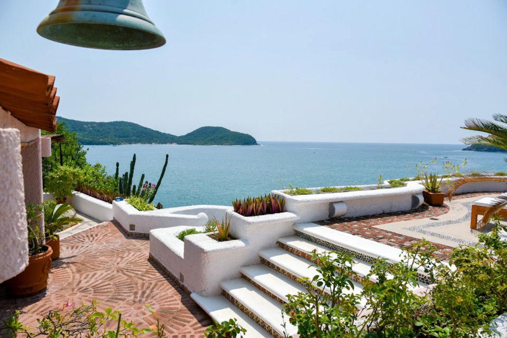Villa De La Roca Zihuatanejo Exterior photo