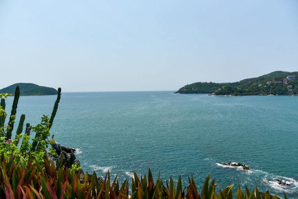 Villa De La Roca Zihuatanejo Exterior photo